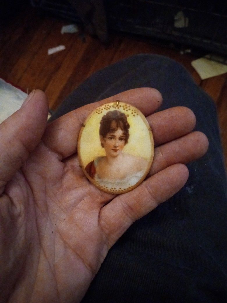 Vintage Brooch