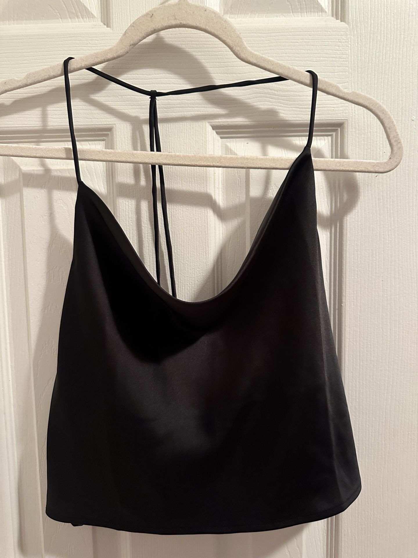 Woman’s Black Top