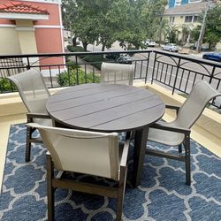 5-Piece Outdoor Solid Wood Dining Set