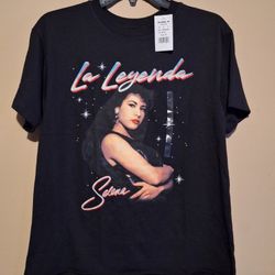 Selena Official Merchandise La Leyenda Shirt Size Small