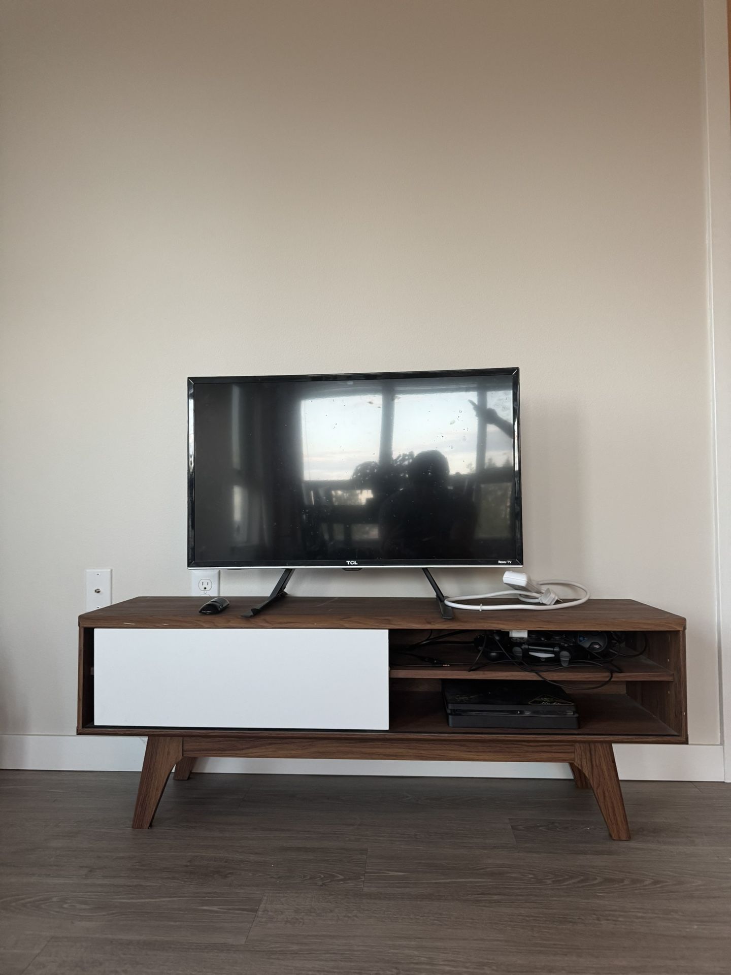 TV Stand, Roku TV, and PS4 Bundle (Can be split up) 
