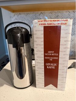 Coffee Dispenser with Pump