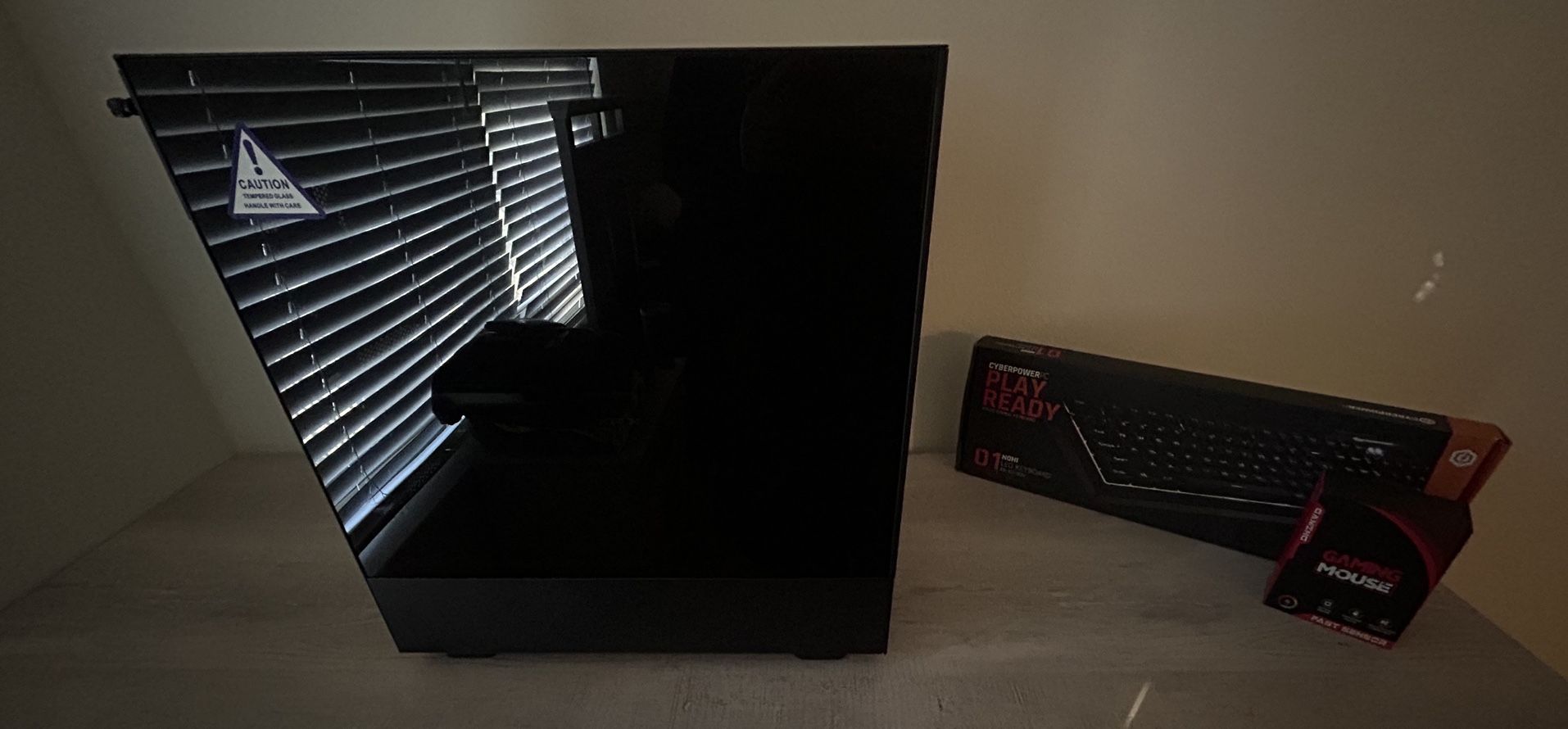 NZXT Starter Gaming Rig + KB&M