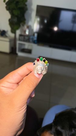 SILVER RING