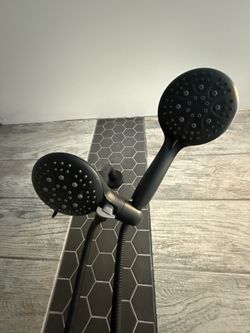 Black Shower head 