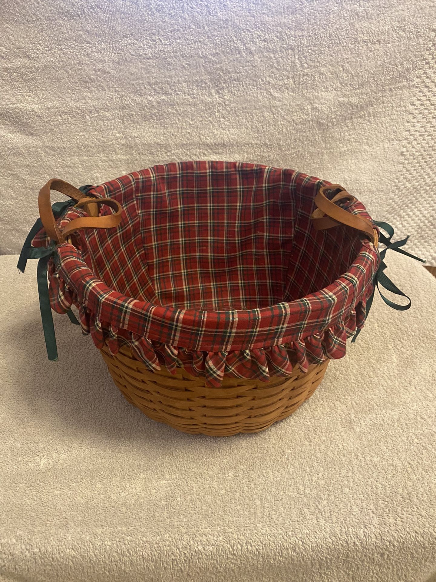 1993 Longaberger Christmas Collection Edition Bayberry Basket