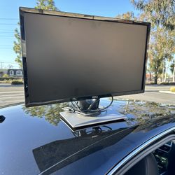 Dell 27”  Computer Monitor