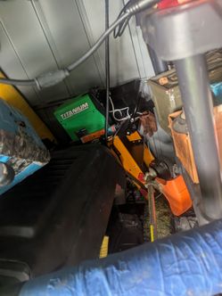 Titanium flux core welder