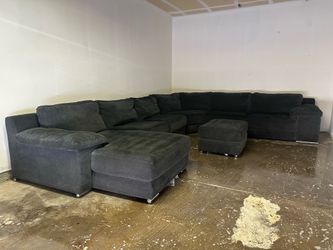 Luxury Domicil sectional dark gray U Shape with chase** great condition**