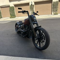 FXSB Harley Davidson Breakout
