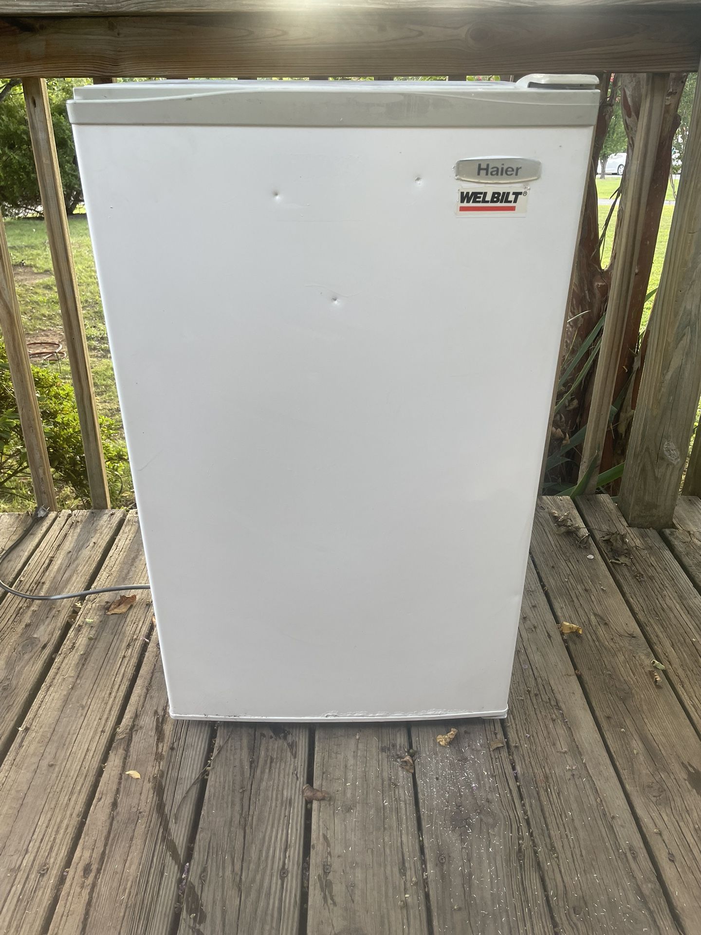 Haier Mini Fridge 