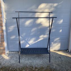 Clothes Hanging Rack/Stand