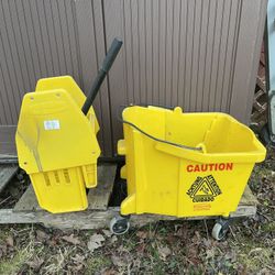 Mop Bucket 