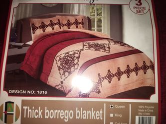 New 3 pc Queen Borrego blanket