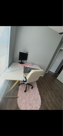 Office desk and chair