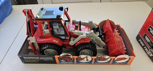 DRIVEN by Battat Midrange Backhoe Loader