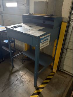 Dock Stand
