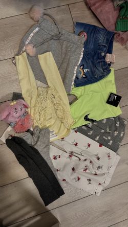 Girls Clothes, Many Different Sizes
