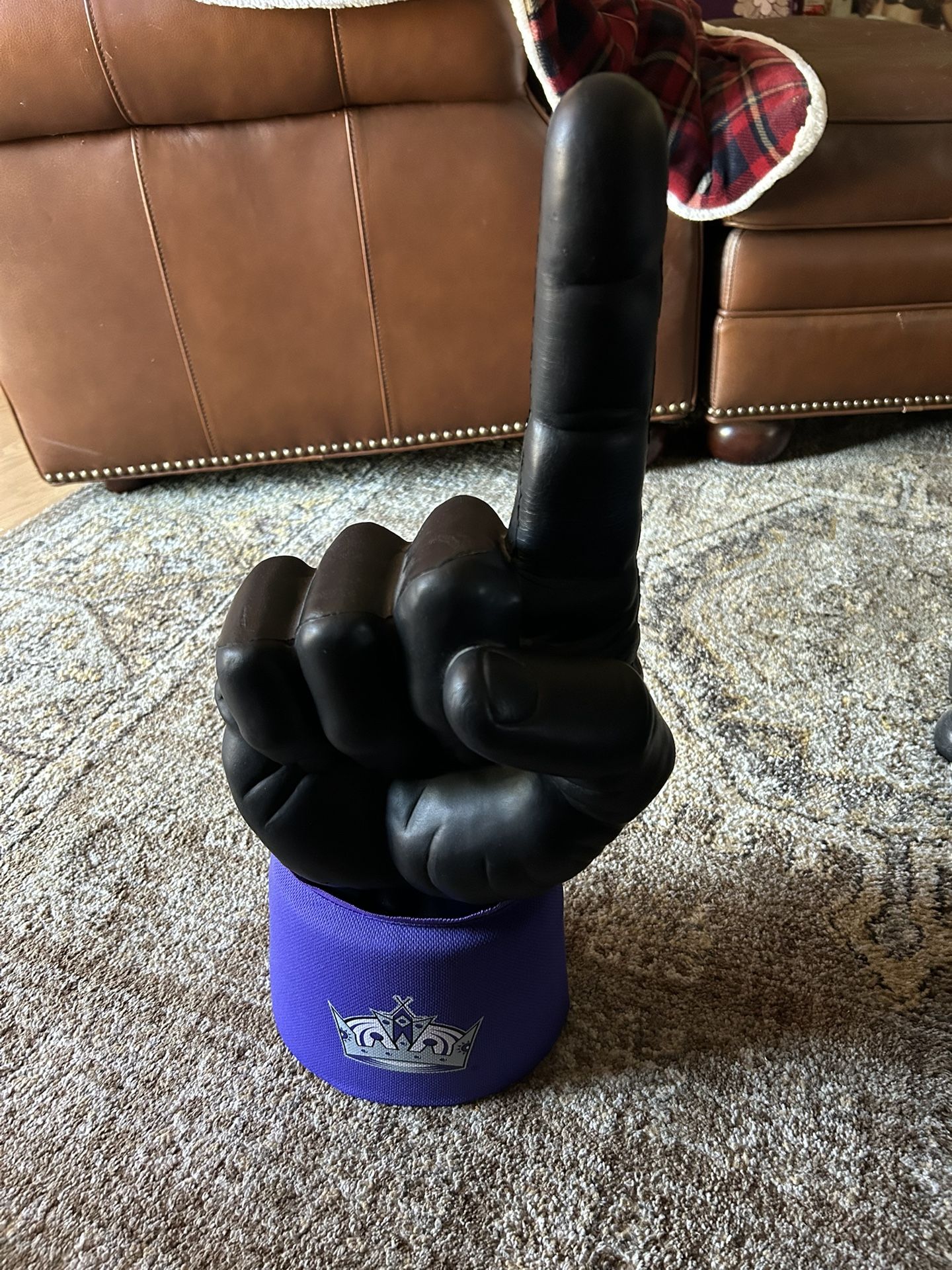 Prop Sports Hand