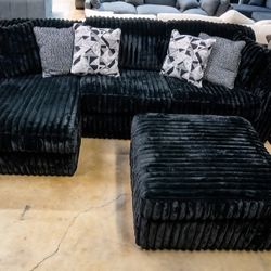 Midnight Madness 2pc Sectional