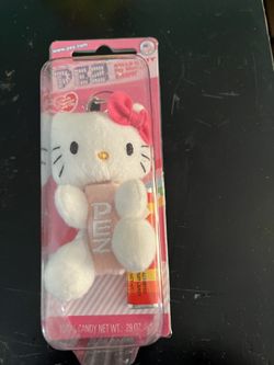 Hello Kitty Pez Key Chain 