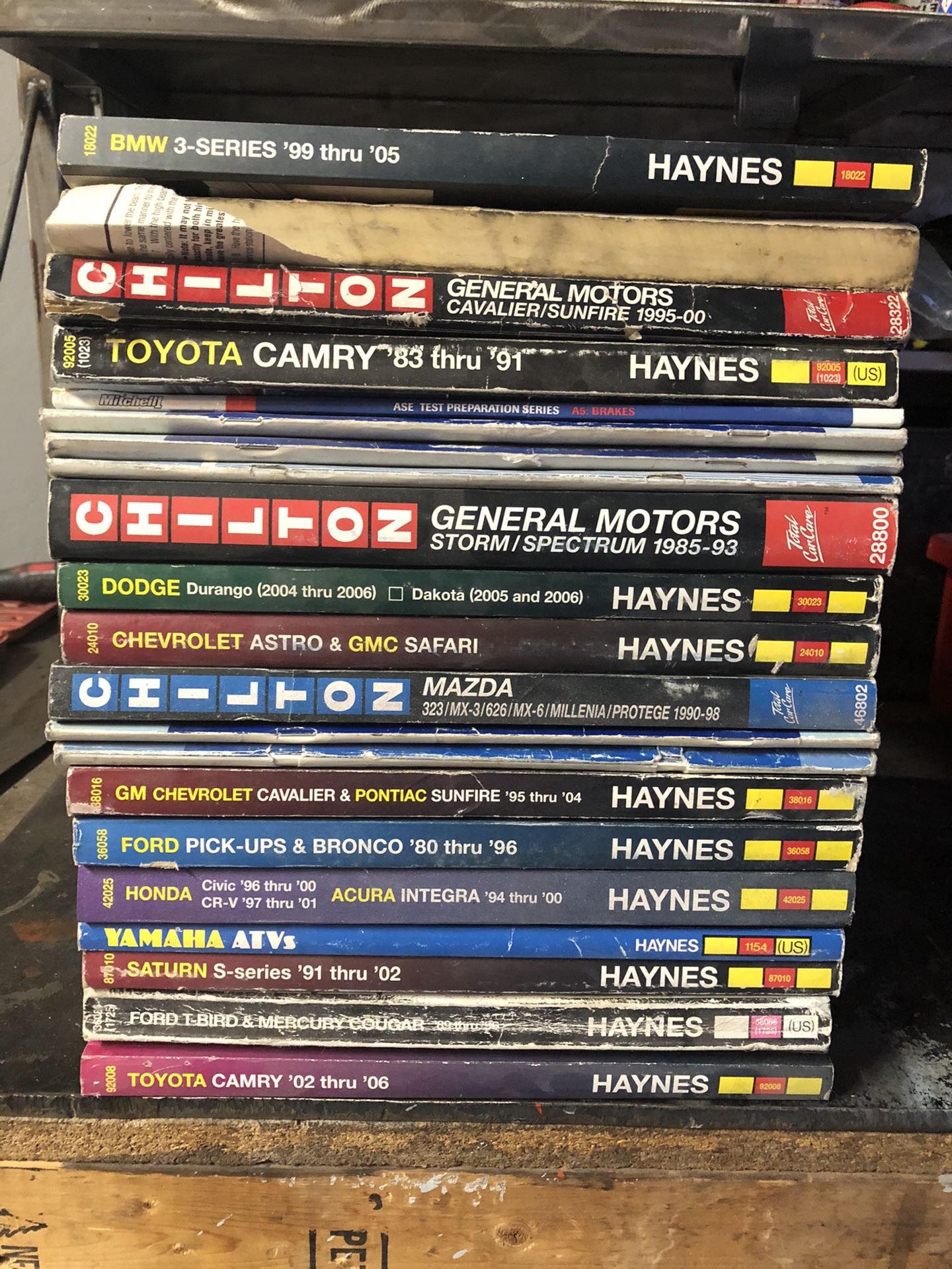 Chilton and Haynes repair manuals