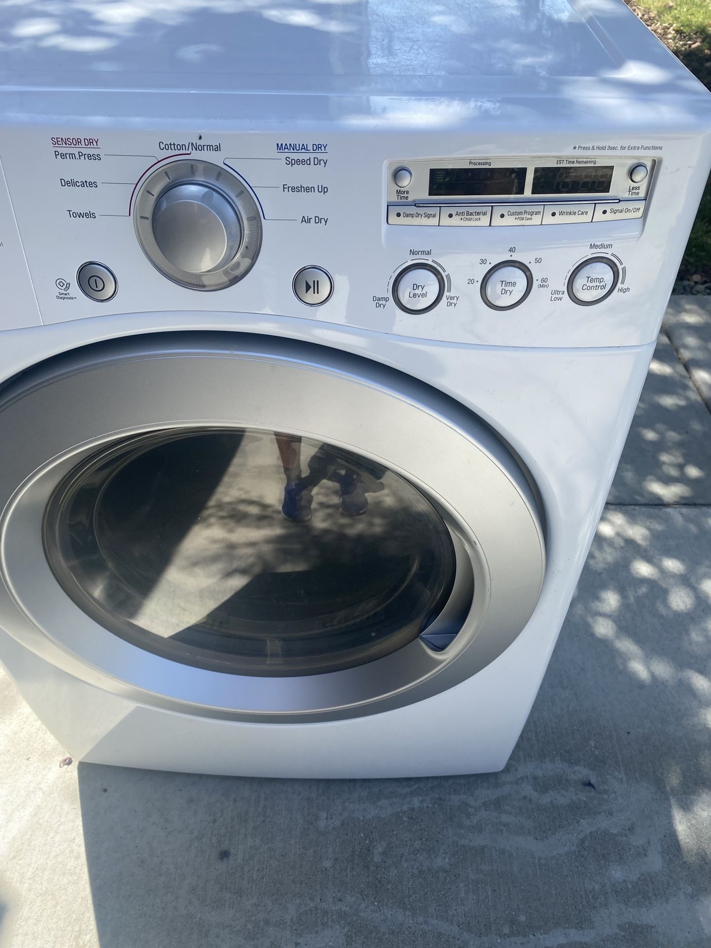 Dryer (LG)