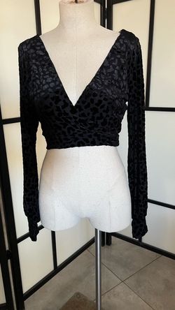 New Black Velvet Animal Print Crop Top