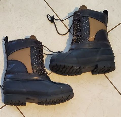Snow Boots - Old Navy - Kids Size 3 - Holmdel NJ