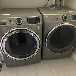 GE Front Load Washer And Dryer Set