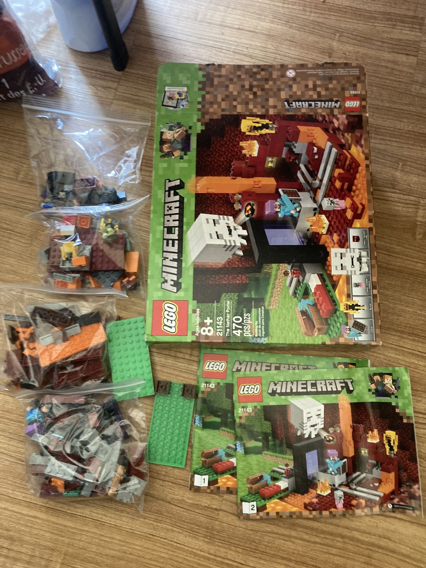 Lego 21143 Minecraft The Nether Portal And Gift Free