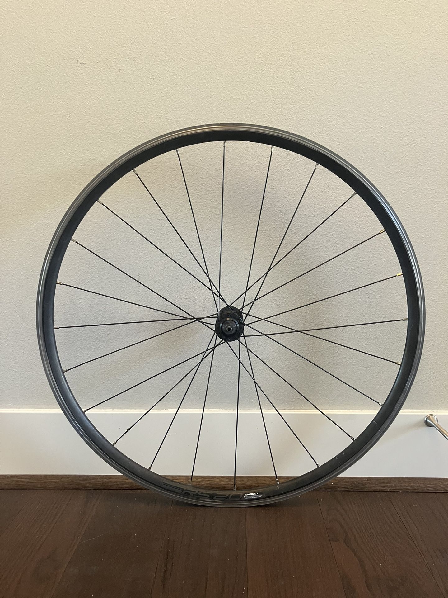700c road bike front wheel rim brake