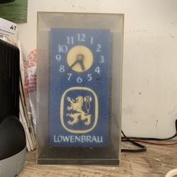 Lowenbrau Beer Clock
