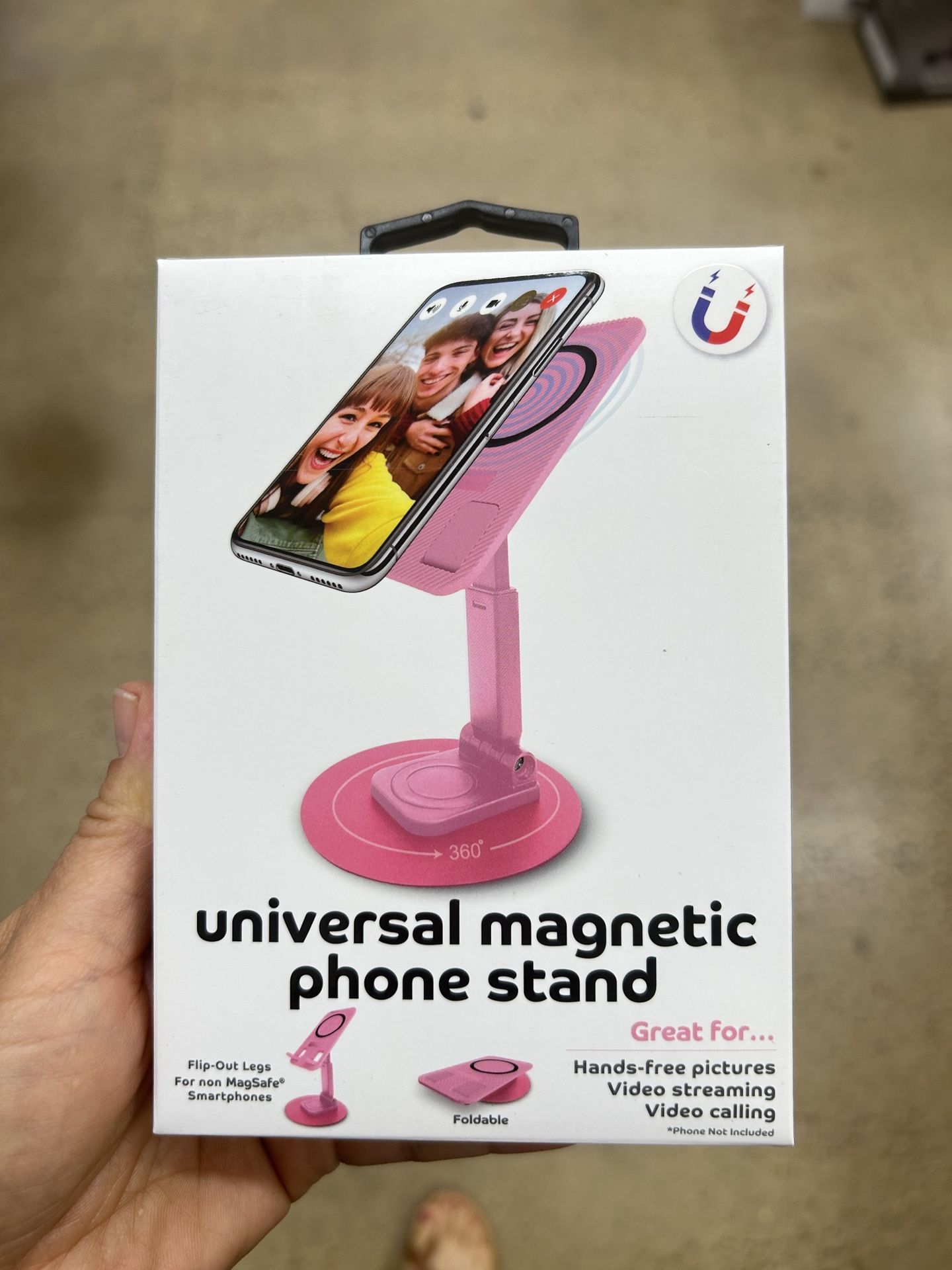 NWT Universal Magnetic Phone Stand 