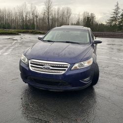 2011 Ford Taurus