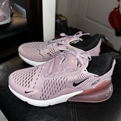 270 Nike Shoes 