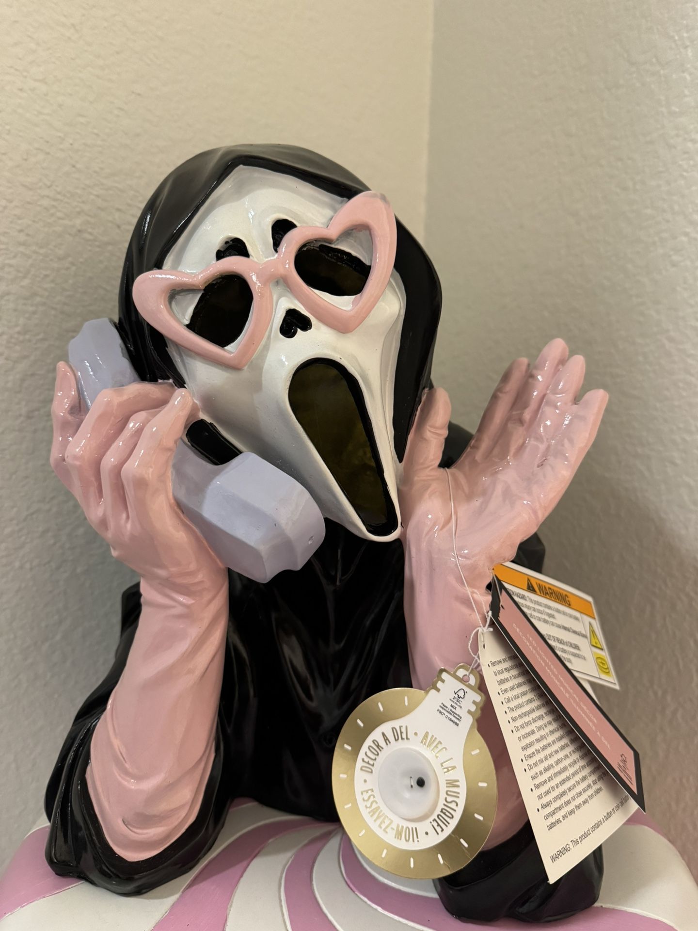 GHOSTFACE LED STATUE