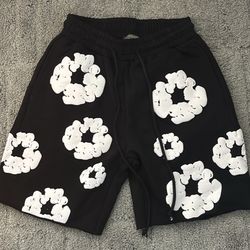 Black Denim Tear Shorts (CHECK DESCRIPTION)