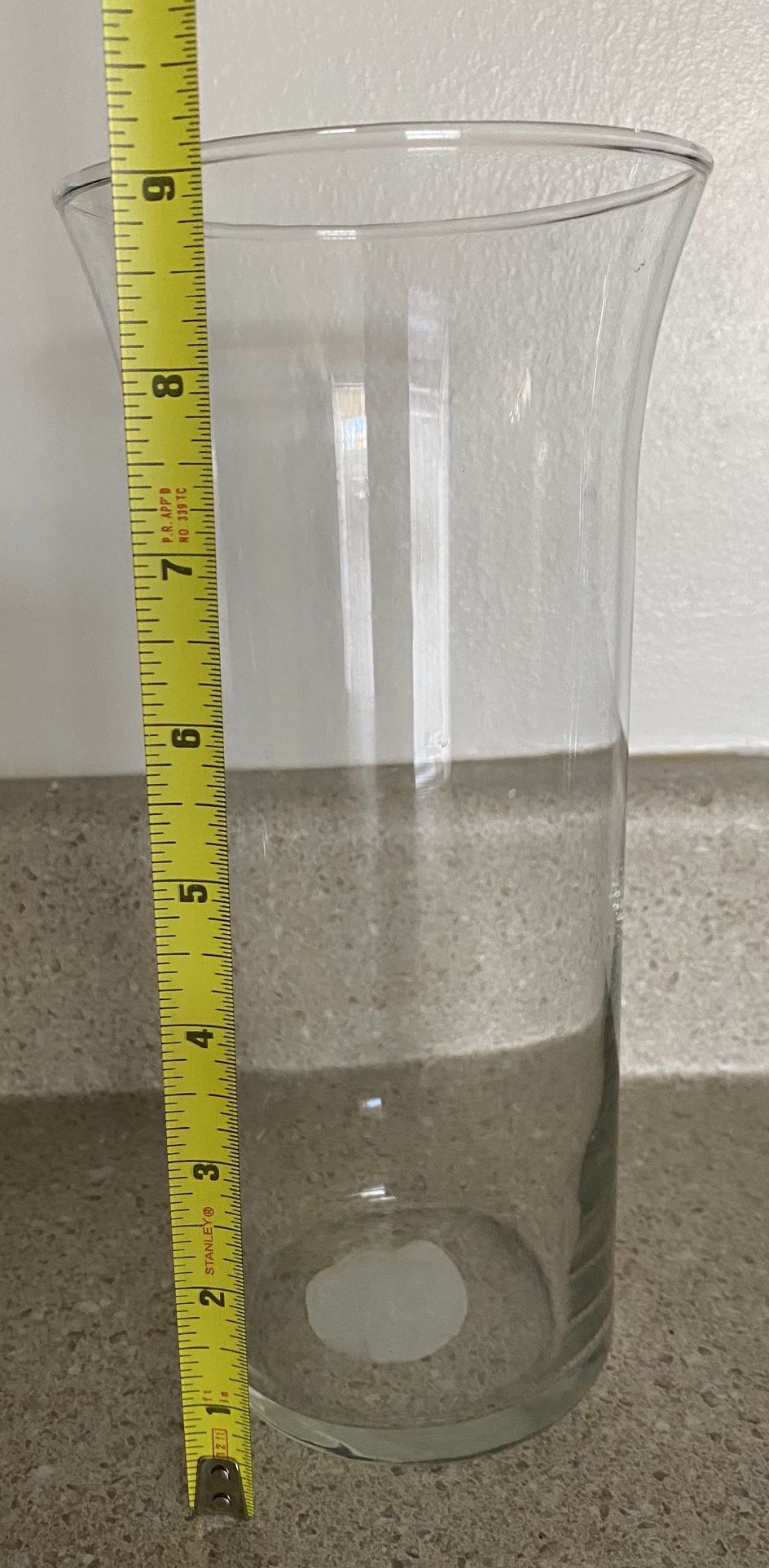 $2 Flower Vase No Cracks Great To Gift Some Flowers π