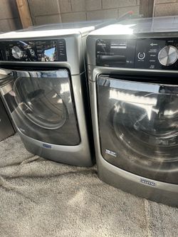 Maytag Set whasher and Drayer Electric