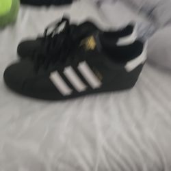 Adidas Superstars 