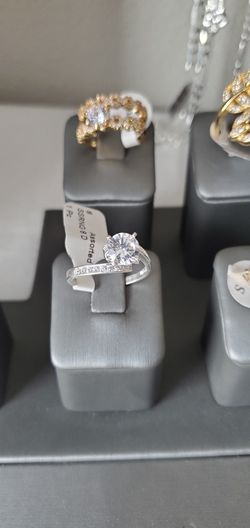 Anillo de plata 925 con zirconia size 8