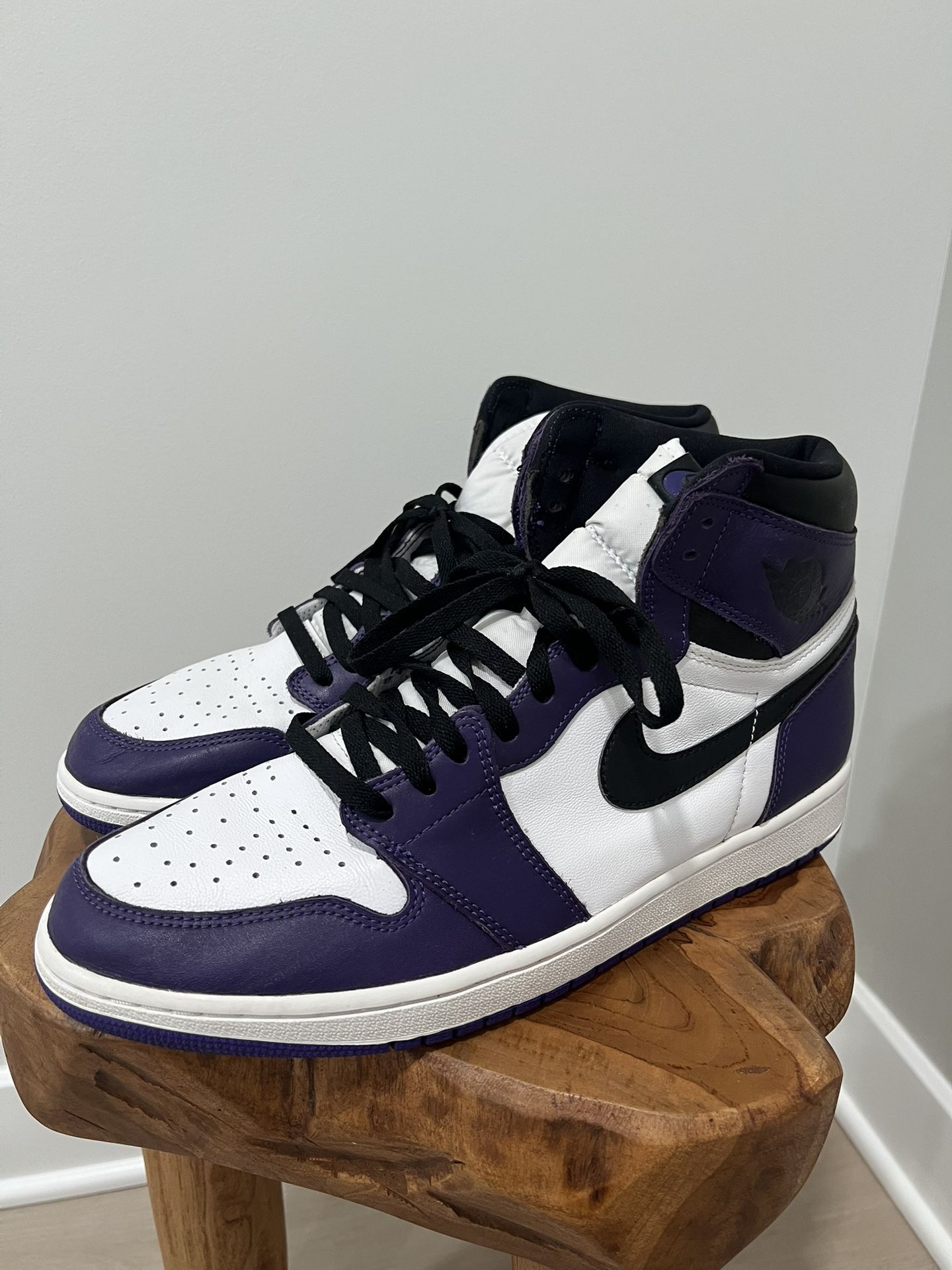 Nike Air Jordan 1 Retro OG High Court Purple 2.0 555088-500 Size 13