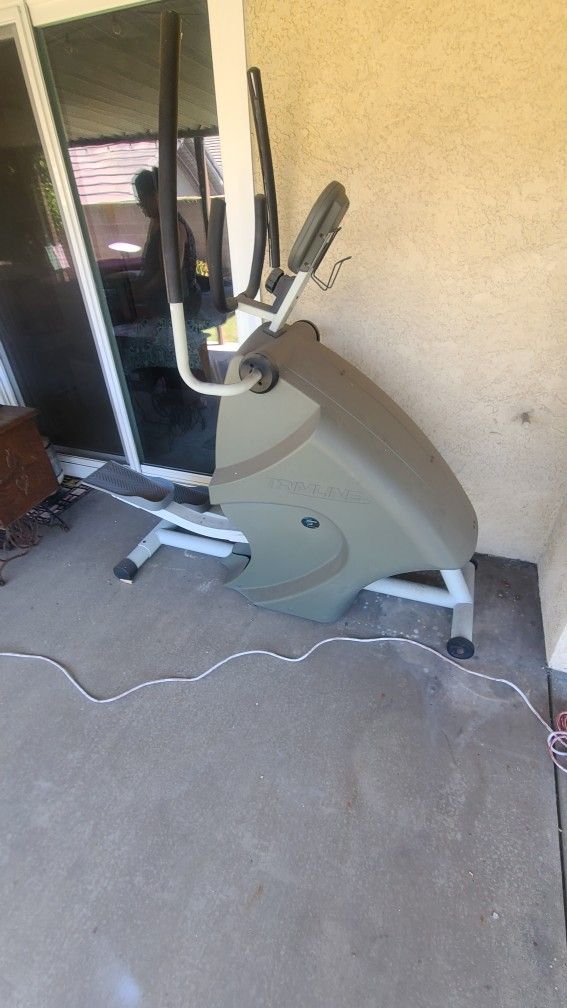 -Trade OK - Trimline Elliptical - No Power Needed