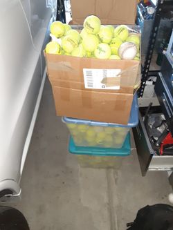 Tennis Balls 