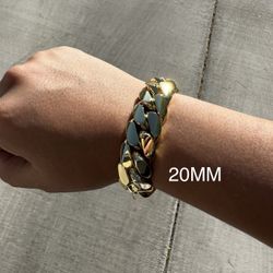 Cuban Link Bracelet  Heavy 14K Gold Plated
