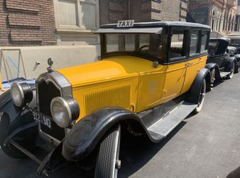 1928 Buick Not Running good Parts