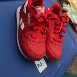 Toddler Red Reebok Size 6