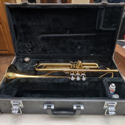 Yamaha Trumpet YTR-2335