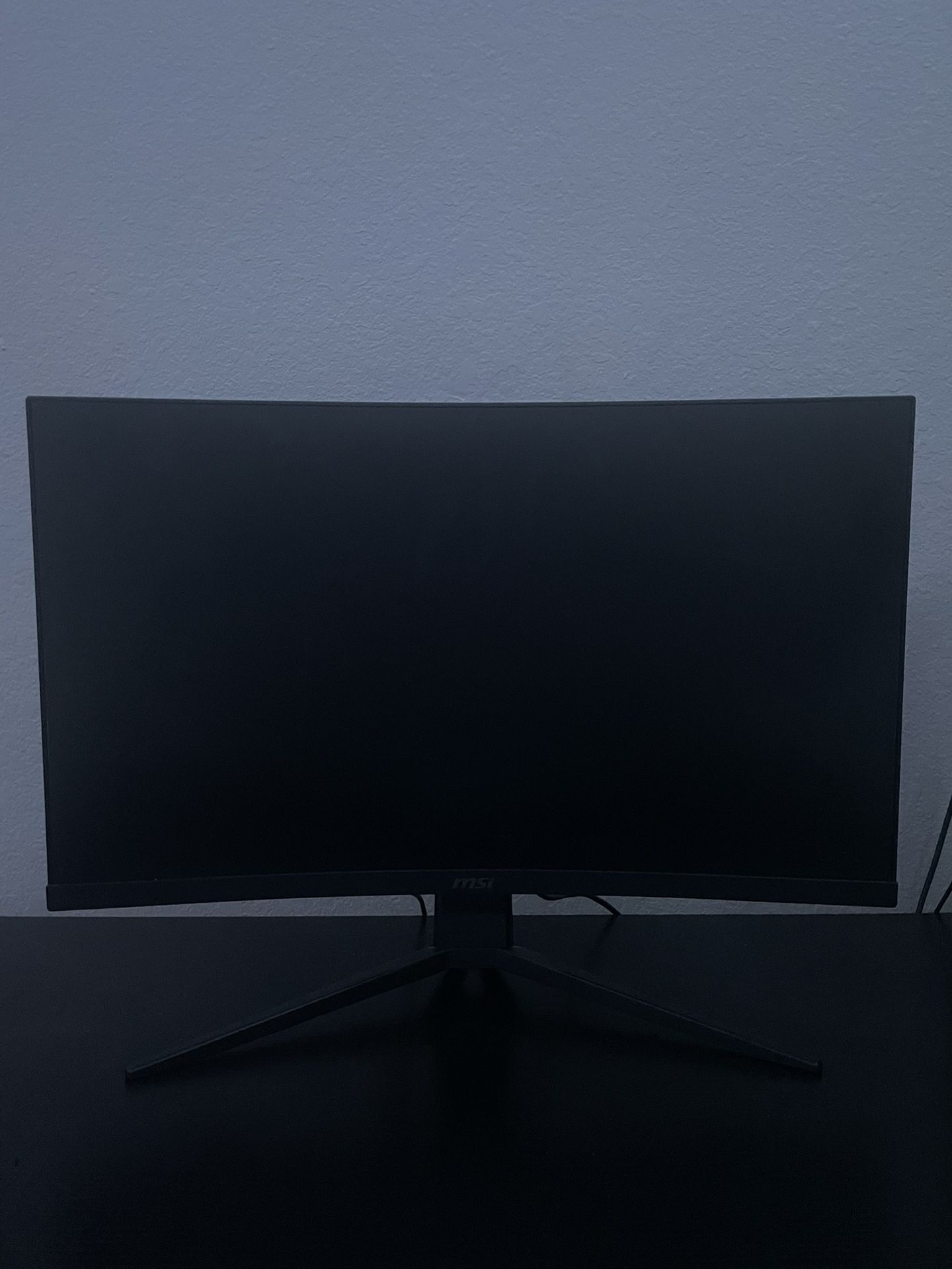 MSI 24" 180Hz Curved Gaming Monitor - Like New